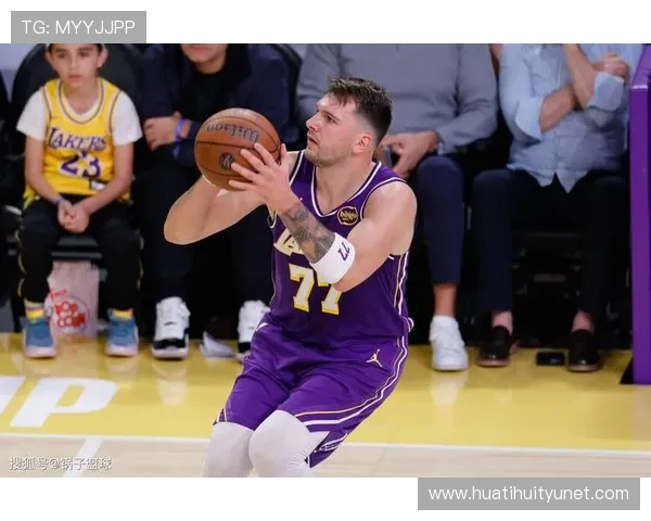 直接爆了!NBA名记爆料:东契奇成湖人抢不到字母哥的关键原因!,这剧情太顶了
